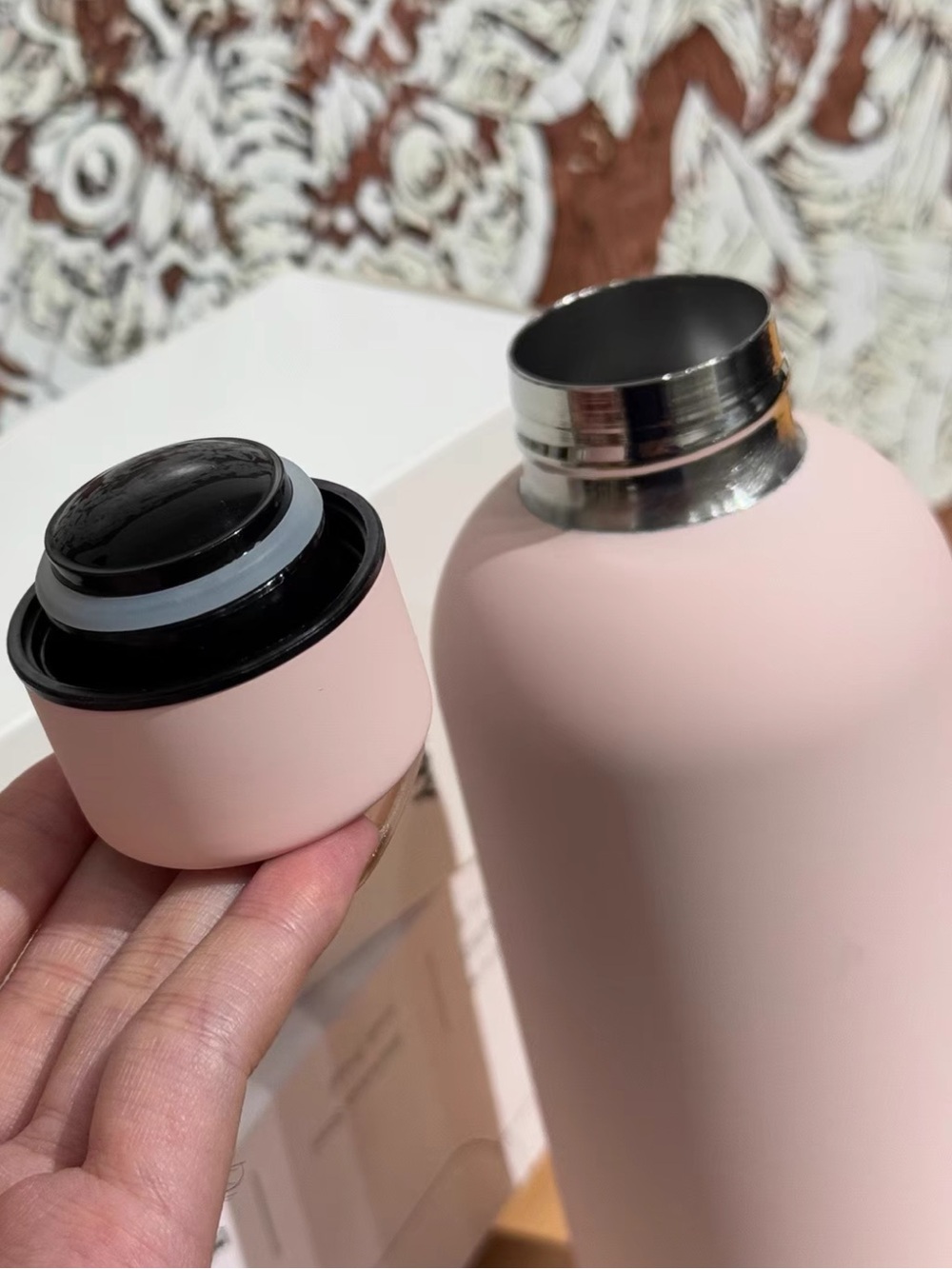 Burberry perfume gift set - Picture 3 of 12